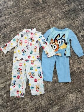 Bluey Pajama Sets - Light Blue & Holiday Print